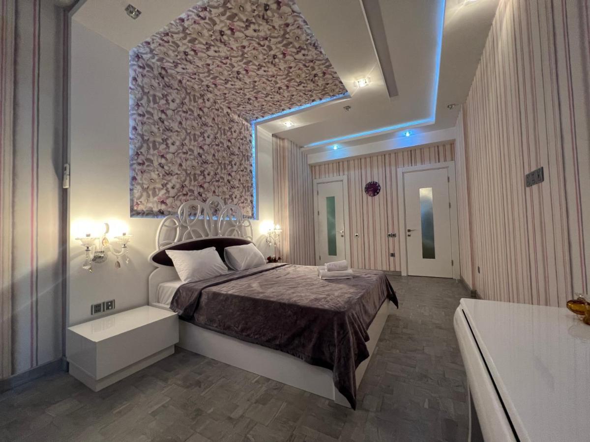 Megafun Luxury Family Apartment Баку Экстерьер фото